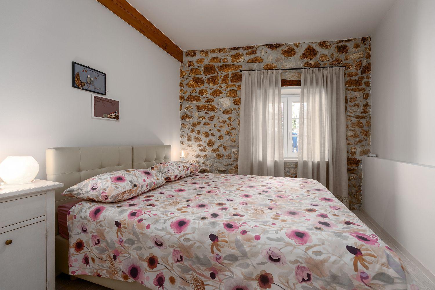 Exquisites Apartment Im Herzen Von Porec Mit Meerblick, Nur 150 Meter Zum Strand Bagian luar foto