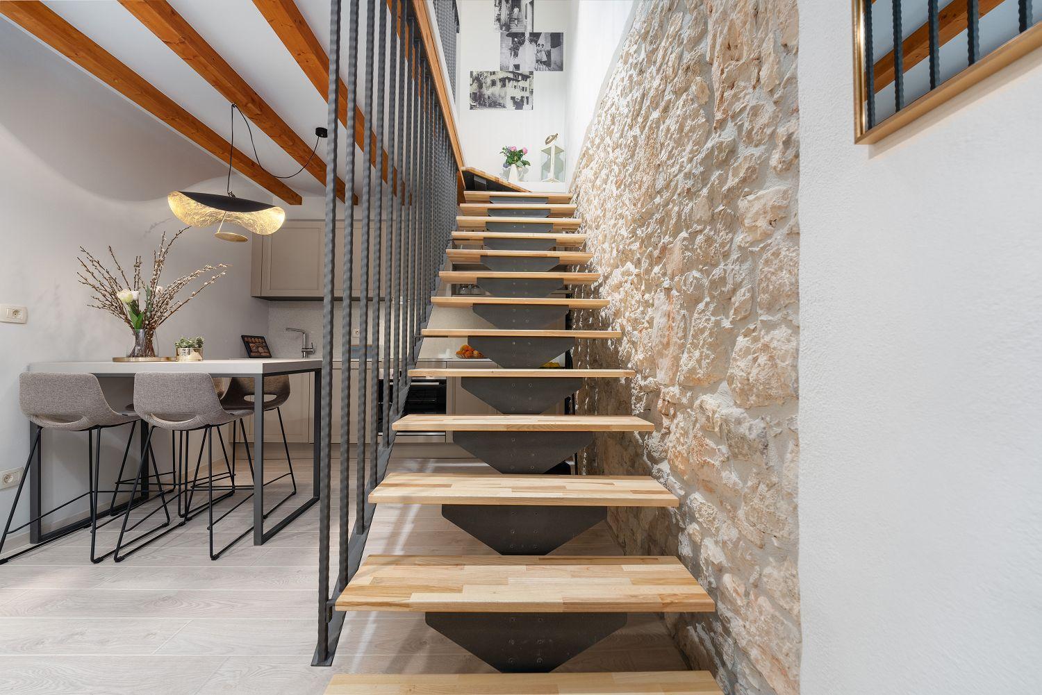 Exquisites Apartment Im Herzen Von Porec Mit Meerblick, Nur 150 Meter Zum Strand Bagian luar foto